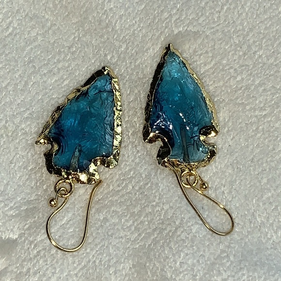 Arrowhead earrings clear blue textured jewel glass gold framed pierced new - Picture 5 of 12